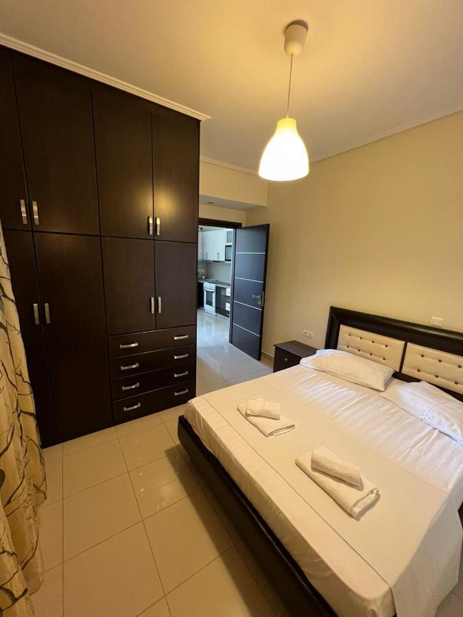 Adam Apartments Σαράντα Εξωτερικό φωτογραφία