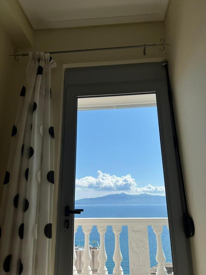 Adam Apartments Σαράντα Εξωτερικό φωτογραφία