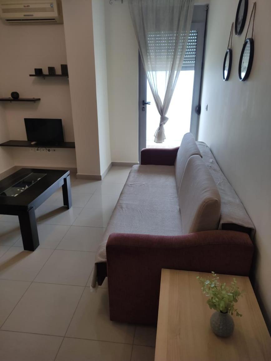 Adam Apartments Σαράντα Εξωτερικό φωτογραφία