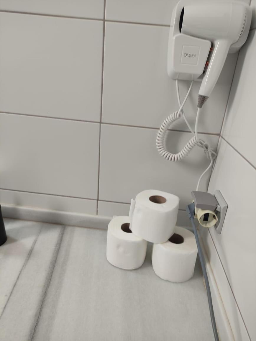 Adam Apartments Σαράντα Εξωτερικό φωτογραφία